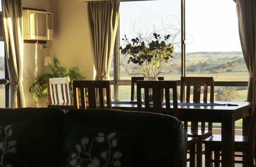 Spring Hill Cottage | Macedon Ranges Views, Spring Hill via Kyneton