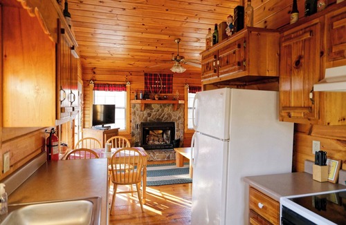 Murphy Cabin | MacGregor cabin in Scottish Woods