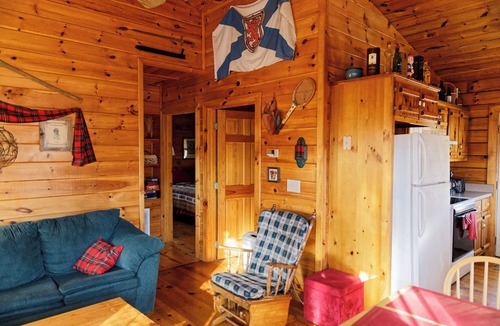 Murphy Cabin | MacGregor cabin in Scottish Woods