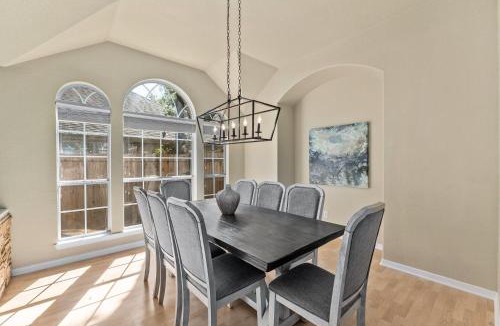 McNeil House | Machete Place