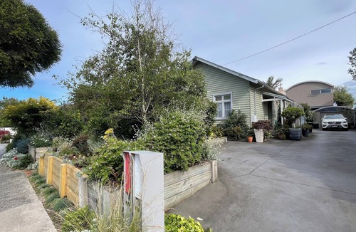 Bonbeach House | Machiya Cottage Charm