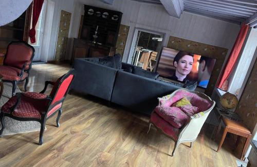 Saint-Andre-le-Desert House | Mack Gregor