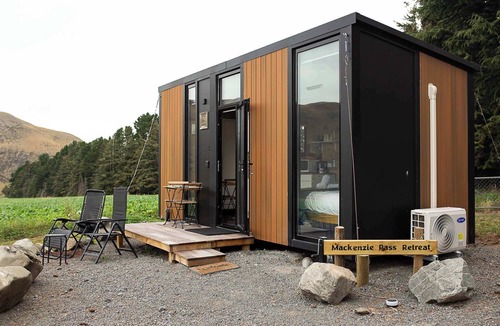 Mackenzie Country House | Mackenzie Pass Retreat by Tiny Away