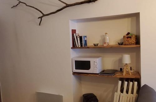 Saint-Guilhem-le-Desert Apartment | MACLENFA: charmant studio au cœur de l’Herault.