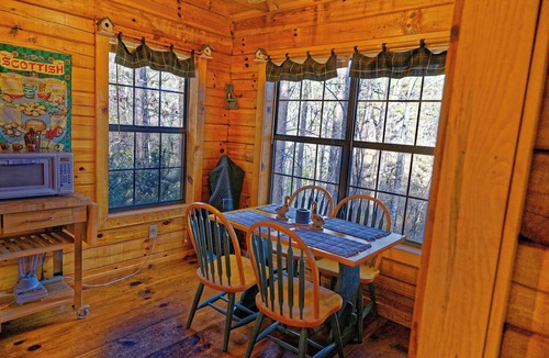 Murphy Cabin | MacLeod cabin in Scottish Woods