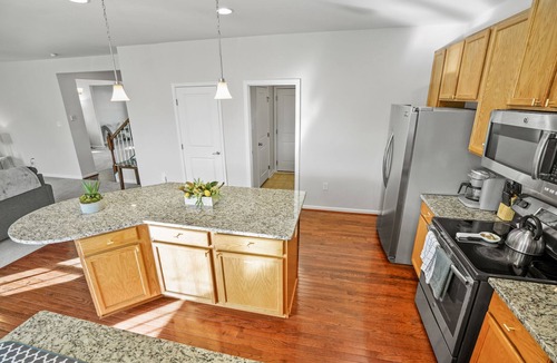 Palm House | Macoby Run Retreat - Entire Home