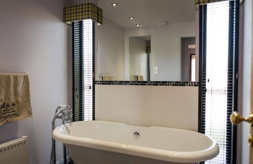 Laceby Cabin | Macosi, Laceby Manor Resort & Spa