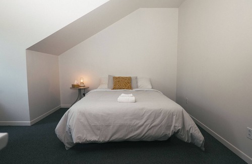 Val David Hotel | MacTaverne