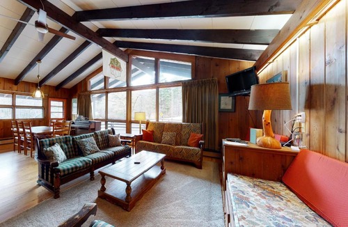 Waitsfield House | Mad House