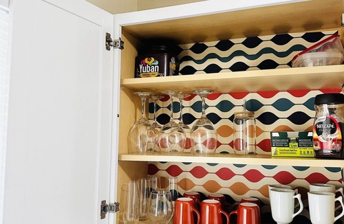 Southeast Salem Apartment | Mad Men Retro Style w/Record Player