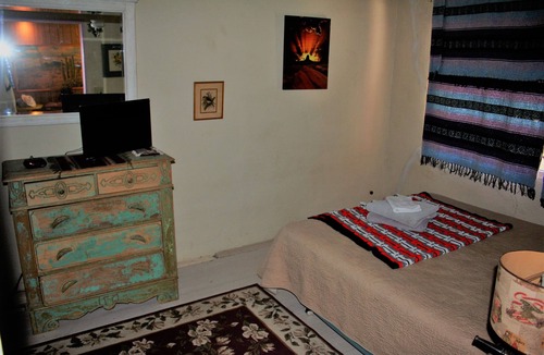 Patagonia House | MAD MINER INN WASHINGTON CAMP AZ.nWhole House