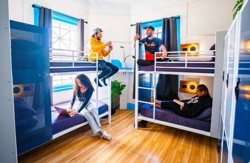Melbourne Central Business District Hostel | Mad Monkey Melbourne
