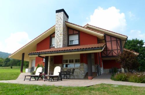 Lezama House | Madarian