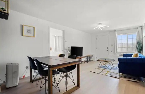 Broadmoor Apartment | Maddux Homes near Westlake