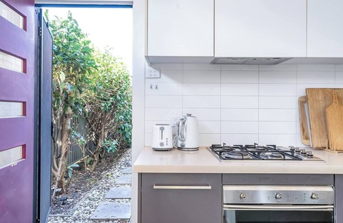 Mascot House | Made in Sydney Chic Shop Conversion with Courtyard