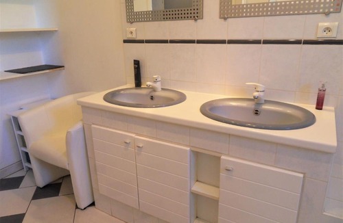 Kerroch House | MADEG