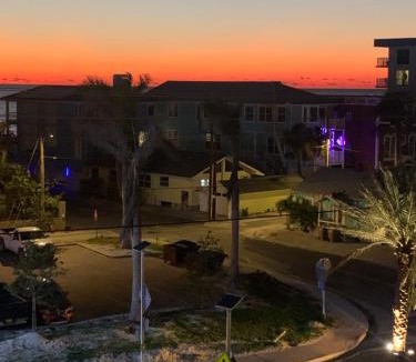 Madeira Beach Apartment | Madeira Bay Resort