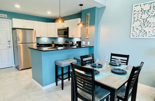 Madeira Beach Condo | Madeira Beach | Gulf View Condo Pool & John`s Pass