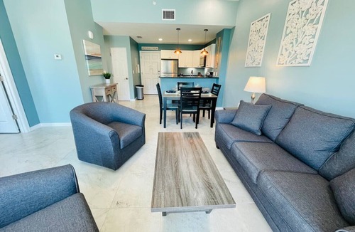 Madeira Beach Condo | Madeira Beach | Gulf View Condo Pool & John`s Pass