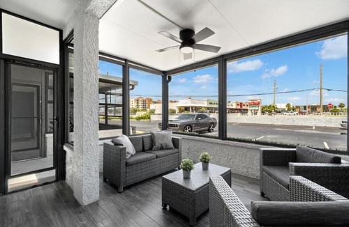 Madeira Beach Apartment | Madeira Beach Yacht Club 155B, 1 Bedroom, Sleeps 4, Heated Pool, Sauna, Pier