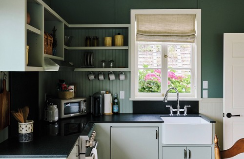 Jenner Hotel | Madeira House