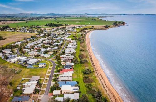 Coronet Bay House | Madeit in Coronet Bay