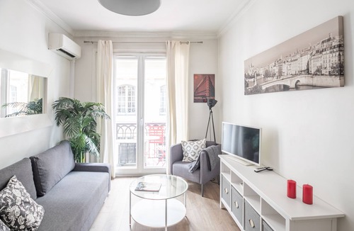 Chaussee-d'Antin Apartment | Madeleine Flat - One Bedroom Apartment, Sleeps 4