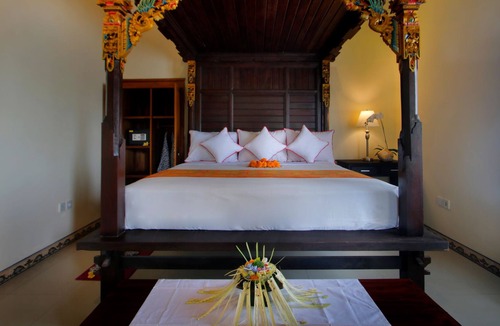 Buahan House | Madesimon Villa