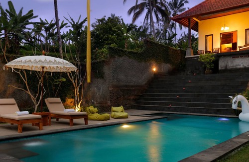 Buahan House | Madesimon Villa