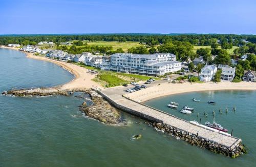 Madison Center Hotel | Madison Beach Hotel, Curio Collection by Hilton