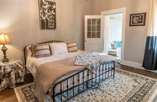 Madison House | Madison Main Row House