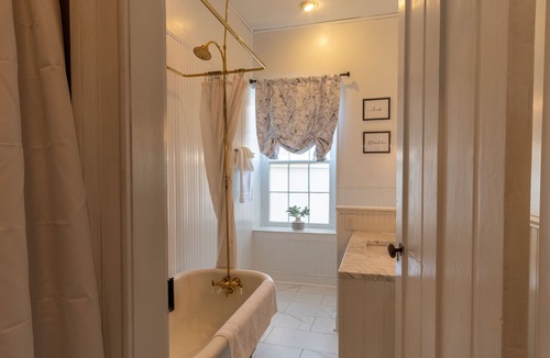 Madison House | Madison Main Row House