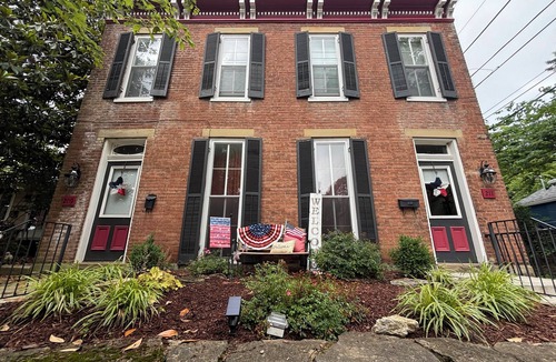 Madison House | "Madison Manor I" | Hot Tub, Game Room | 3 BR · 2 Baths · Sleeps 8
