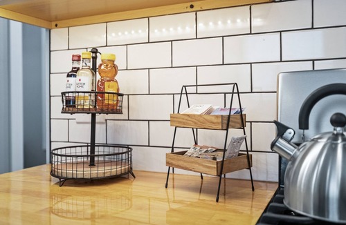 Helena House | Madison - newly remodeled, centrally located.