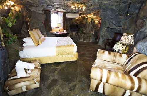 San Luis Obispo Hotel | Madonna Inn