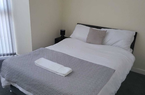 Birmingham Villa | MADONNA VILLA