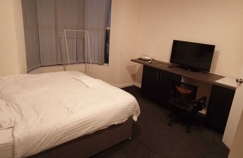 Birmingham Villa | MADONNA VILLA