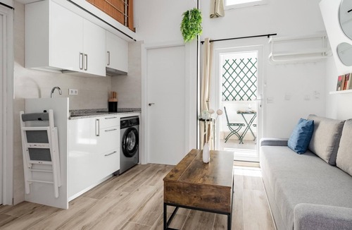 Villaverde Apartment | Madrid Villaverde VI - Apartament with patio, AC