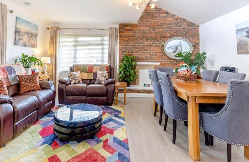 Birchington House | Mae's Lodge