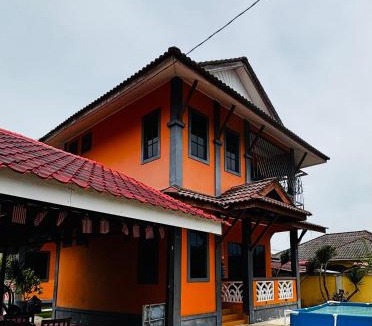 Keladong House | Maena Water Chalets