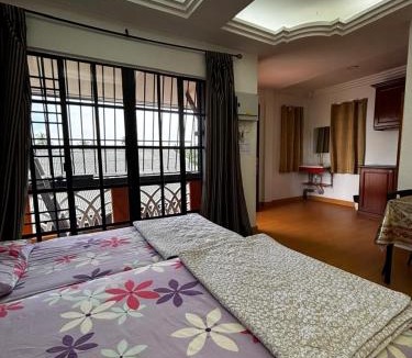 Keladong House | Maena Water Chalets