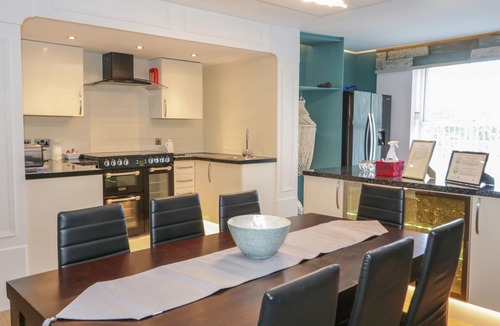 Saint Asaph Cottage | Maes Elwy