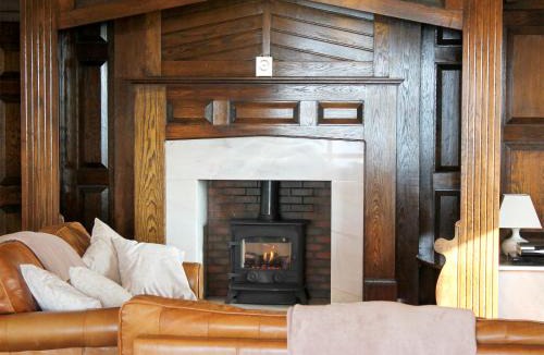 Llanelli House | Maes Y Wawr