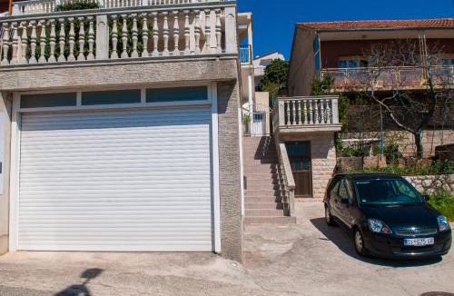 Meterize Apartment | Maestral Suites