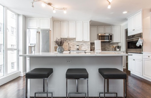 Streeterville Condo | MAG MILE MEGA Entire Floor 4BD 4BA +Rooftop&Gym