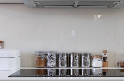 Battersea House | Magenta – 3 Bedroom Home by Battersea Park