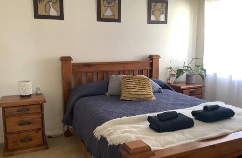 Killarney Vale Apartment | Maggie's Nest-Come & Rest