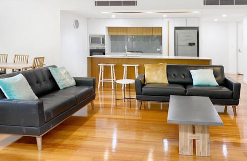 Horseshoe Bay Apartment | Maggies Beachfront Apt. 2