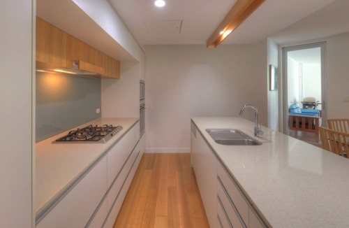 Horseshoe Bay Apartment | Maggies Beachfront Apt. 11