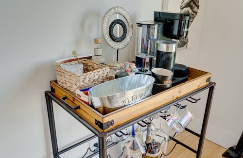 Redmont Park Condo | *MAGIC CITY VIEWS* 2-Bed Private Luxurious Condo